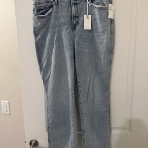 GOOD AMERICAN GOOD CURVE STRAIGHT JEANS
NWT